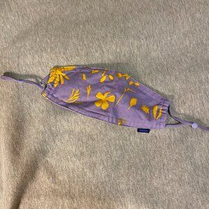 Baggu cloth face mask